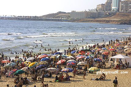 دور الحريري في حرمان أهل بيروت من شاطئ الرملة البيضا؟